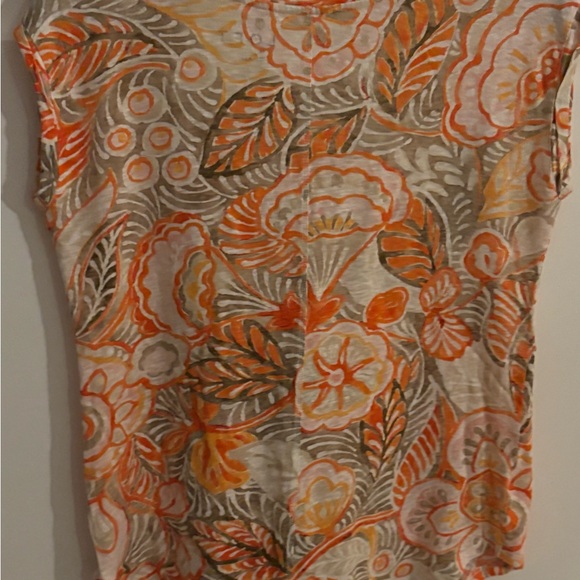 Women’s Loft 100% linen t-shirt floral. Size XS - Picture 5 of 7